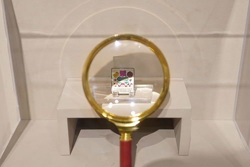 時(shí)隔70年再現(xiàn) 百余件民間美術(shù)工藝精品薈萃清華園